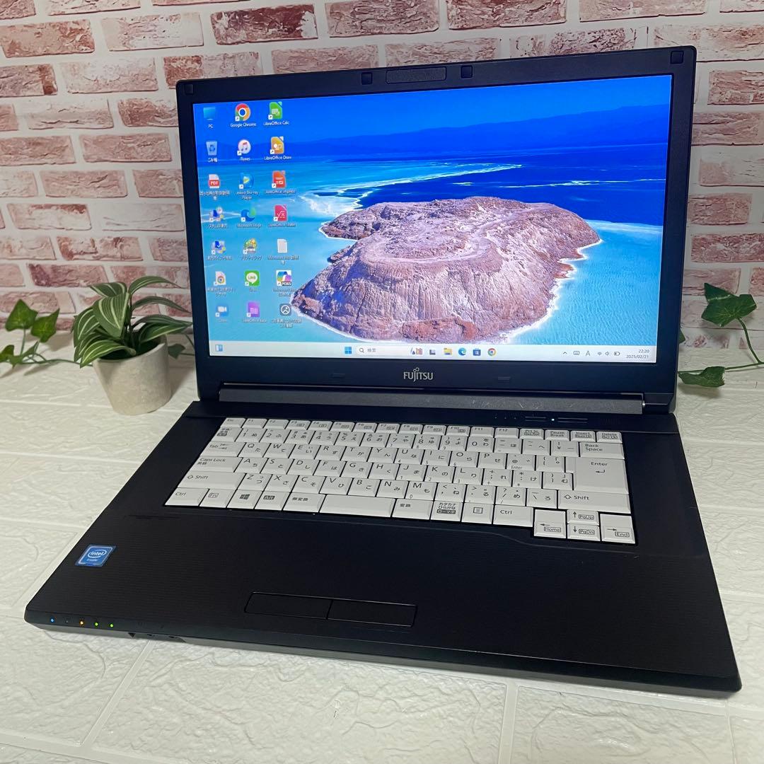 ★美品富士通500GB メモリ8GB★A576/P Win11ノートPC308