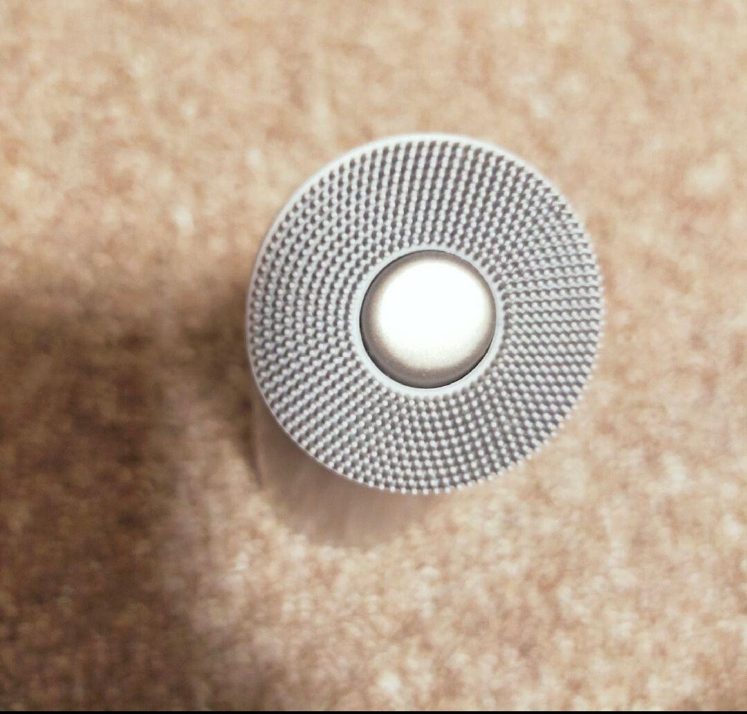 SALONIA　サロニア　フェイスブラシ　毛穴掃除　肌管理　美顔器