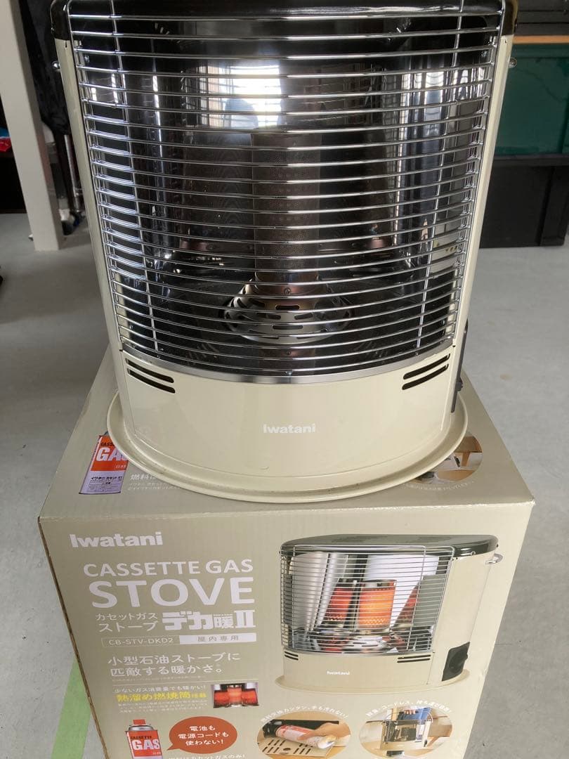 iwatani カセットガスストーブ デカ暖Ⅱ