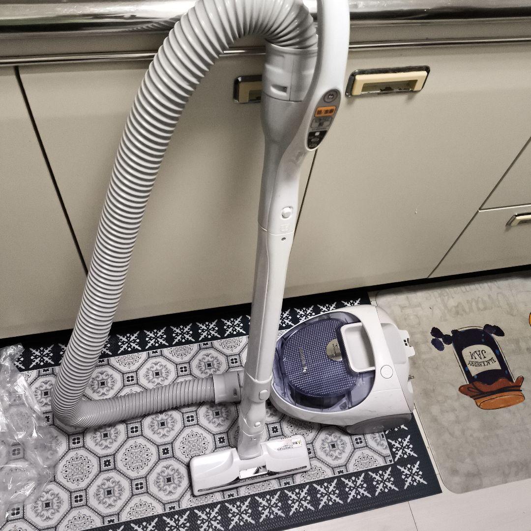 パナソニック掃除機MC-SV140J-AH 定格電圧　2020年