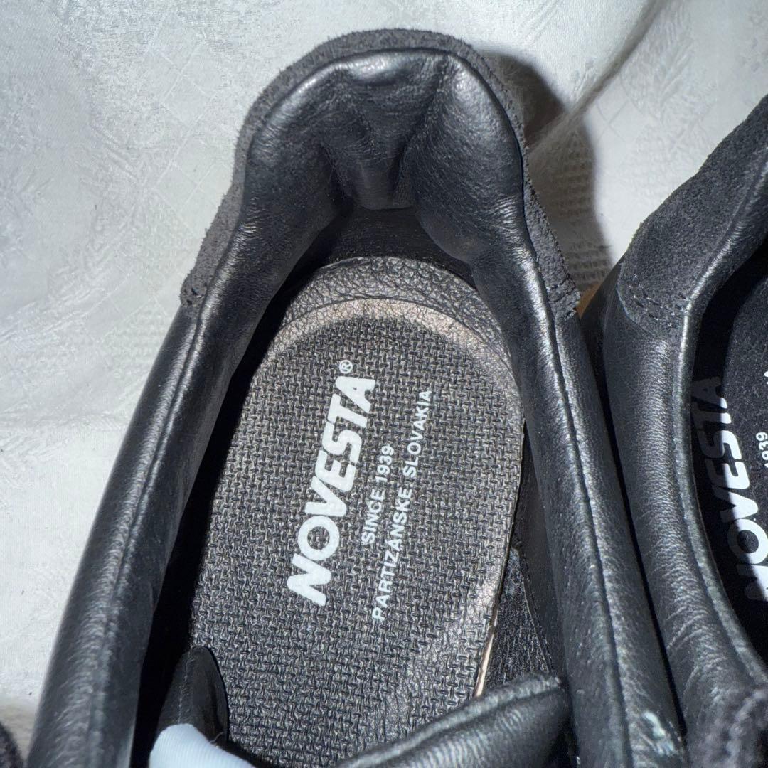 ノヴェスタNOVESTA　ジャーマントレーナー　黒　EU41　26.5cm