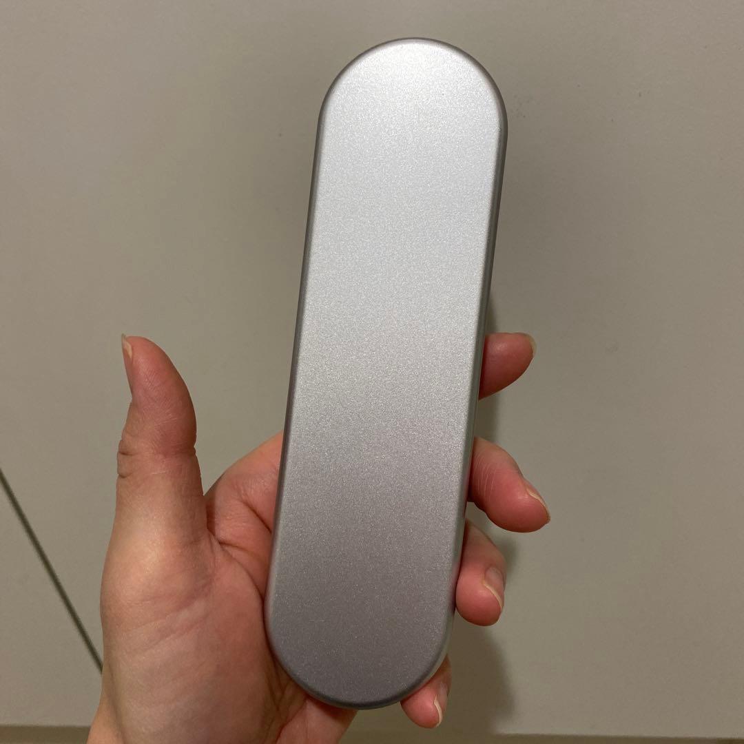 SALONIA EMS LIFT BRUSH サロニア　美顔器　電気ブラシ