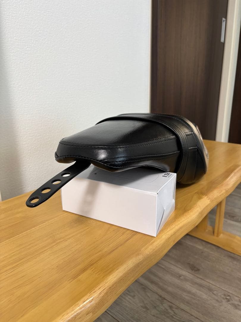 ハーレーダビッドソン純正シート　XL1200CX HarleyDavidson