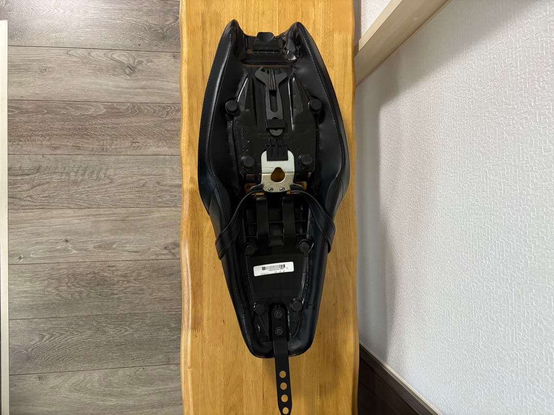 ハーレーダビッドソン純正シート　XL1200CX HarleyDavidson