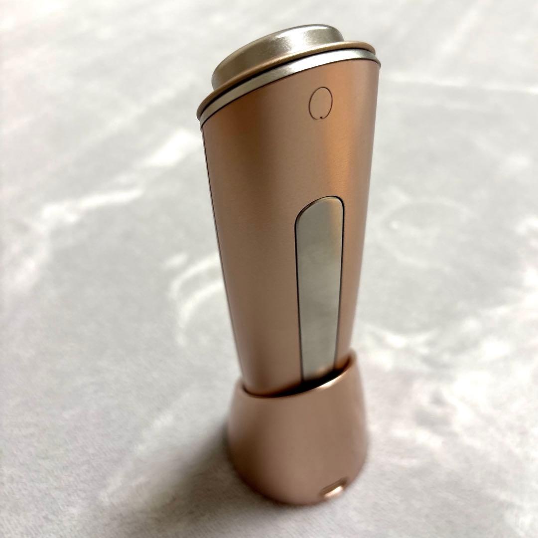 YA-MAN　フォトプラスシャイニー　M18 美顔器 オリジナル袋つき