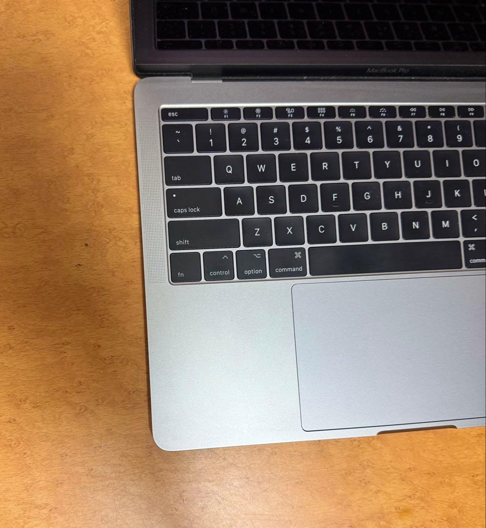 美品MacBookPro 2017 13インチ 今年の最新mac os