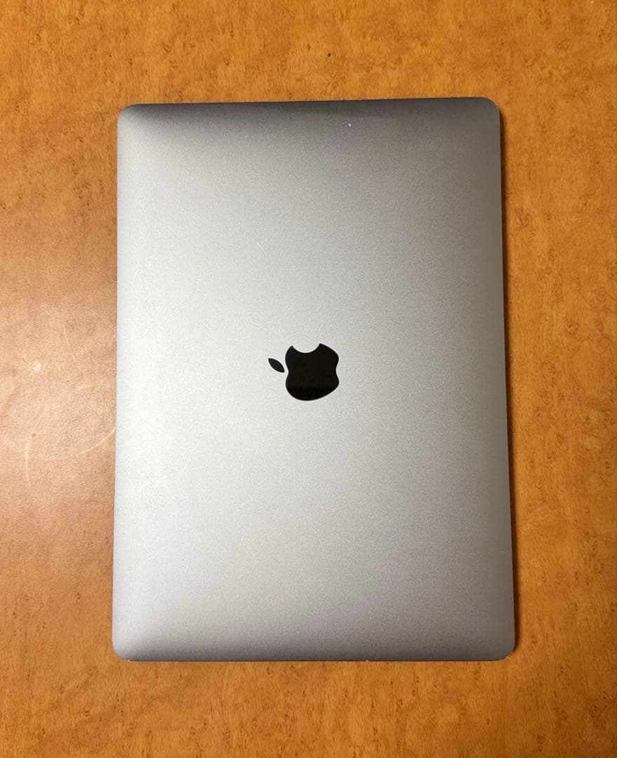 美品MacBookPro 2017 13インチ 今年の最新mac os