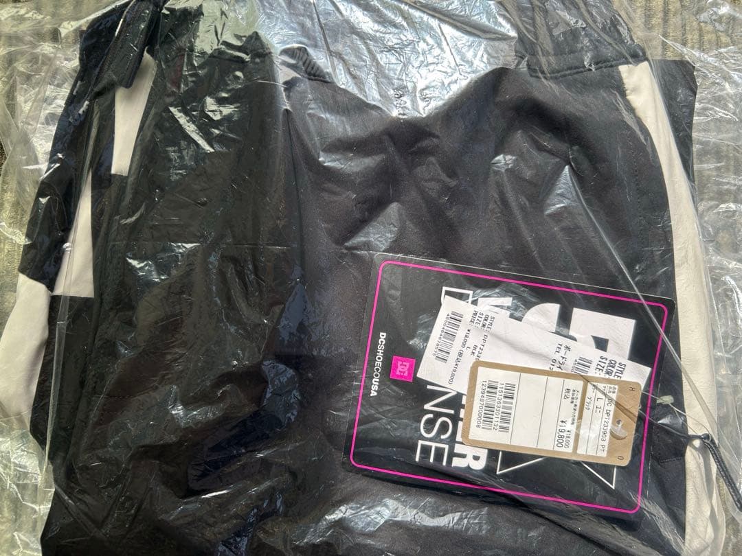 スノーボードウェア ホワイト　DC パンツ　L 白黒　スノボ　ブラック