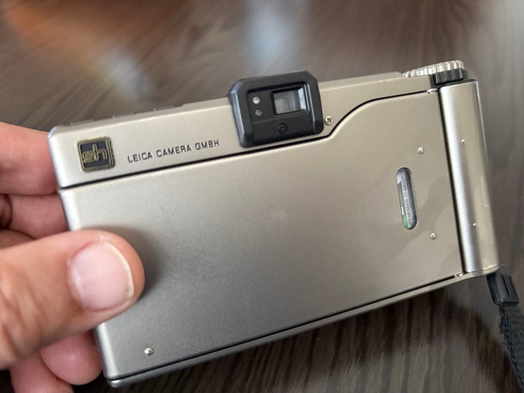 LEICA minilux フィルムカメラ シルバー　E02エラー表示あり