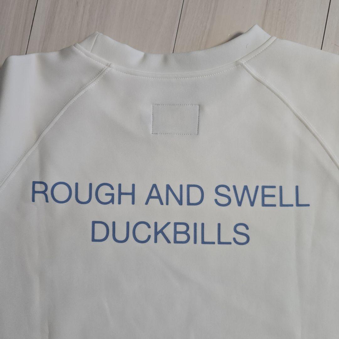 rough & swell トレーナー