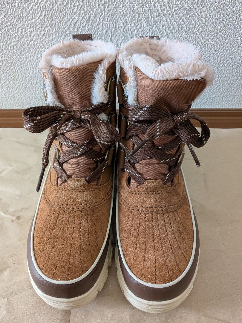 SOREL ベージュ 防寒ブーツ