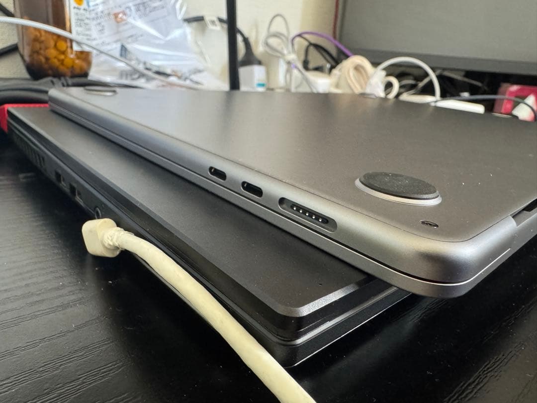 か*じ様 激安MacBook AIR 15インチ2023 M2 8G 256G