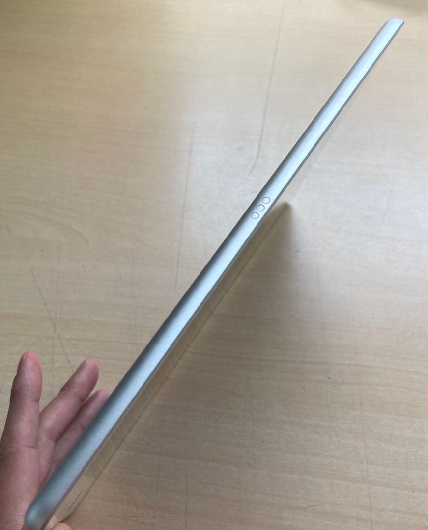 iPad 第7世代 Wi-Fi+Cellular シルバー　32GB 超美品#3