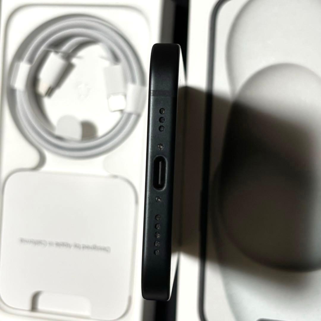 Apple iPhone15 128GB BLACK バッテリー99%
