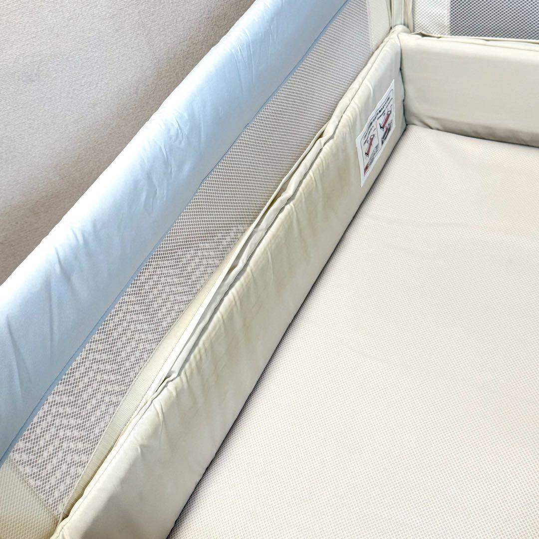 アップリカ　ココネルエアーAB ホワイトグレー Aprica ベビーベッド