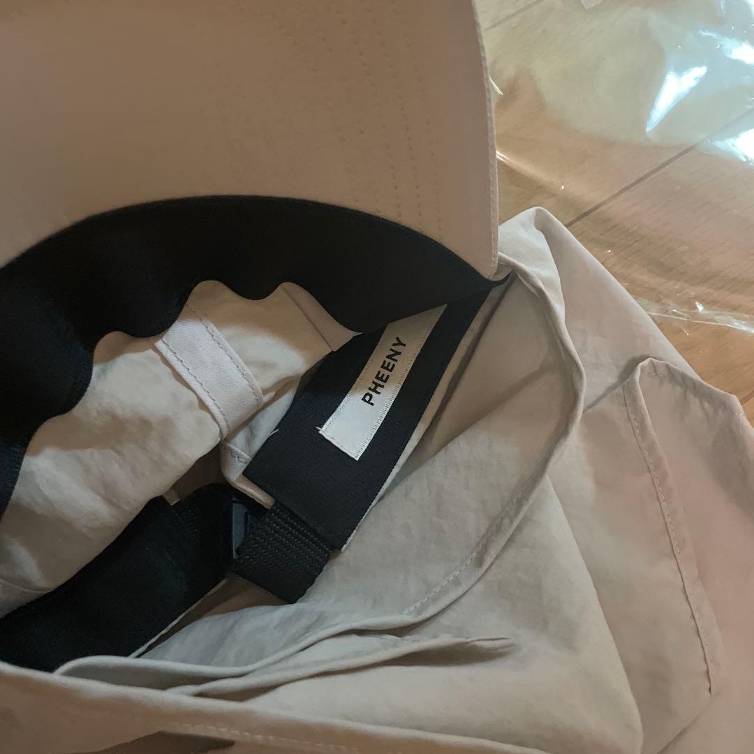 新品未使用　PHEENY ナイロンキャップ