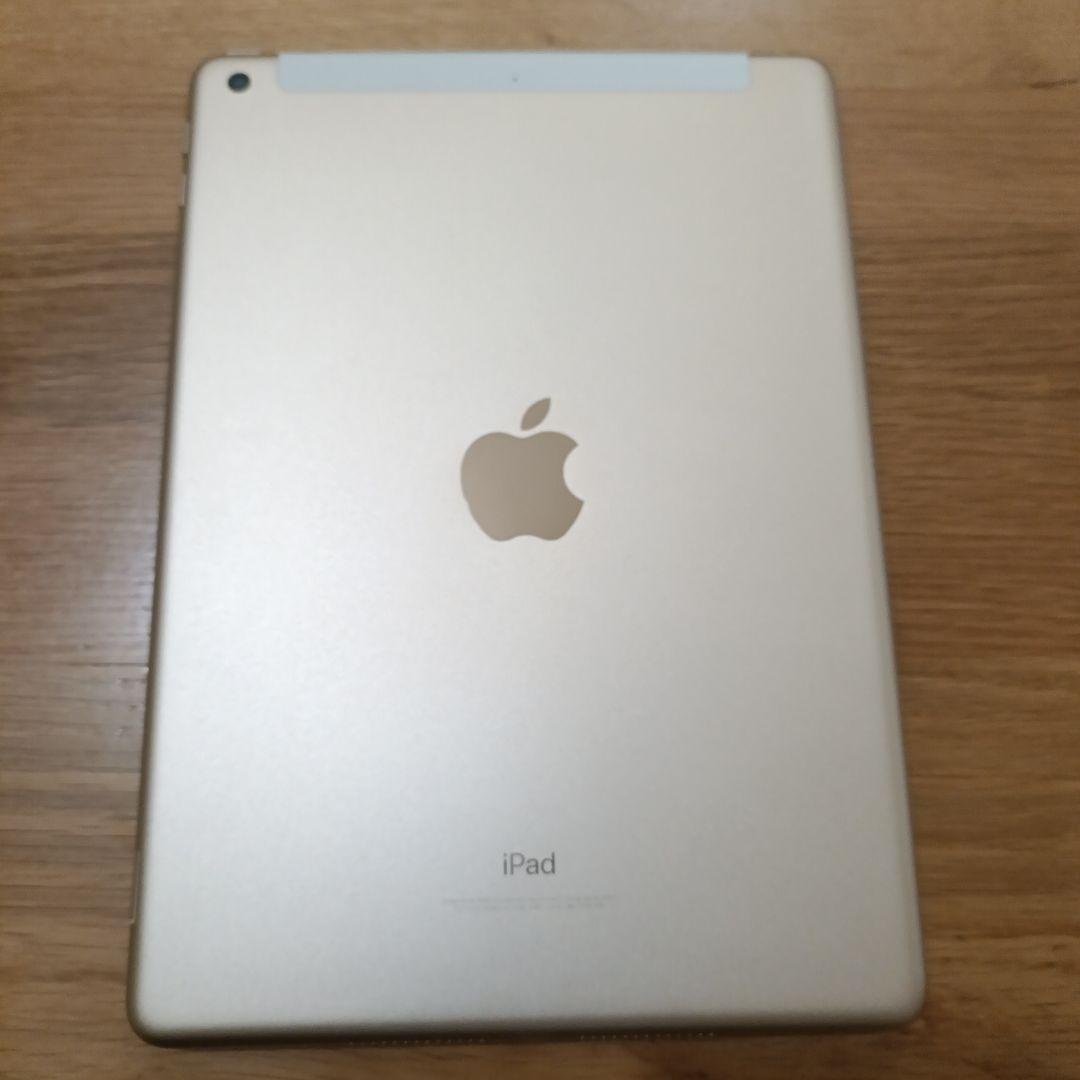 apple iPad（第5世代）　Wi-Fi + Cellular 32GB