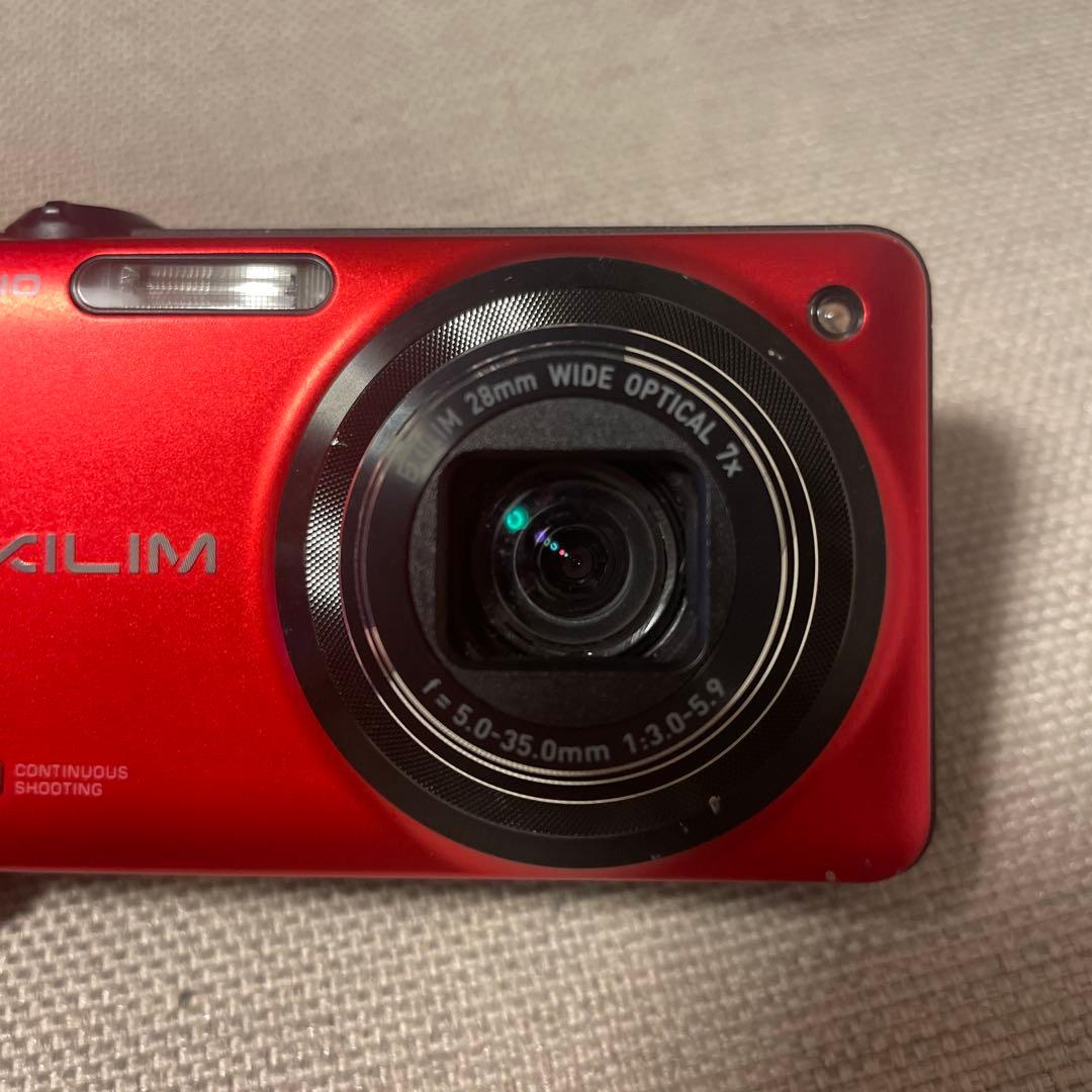 CASIO EXILIM EX-FC200S レッド　デジカメ