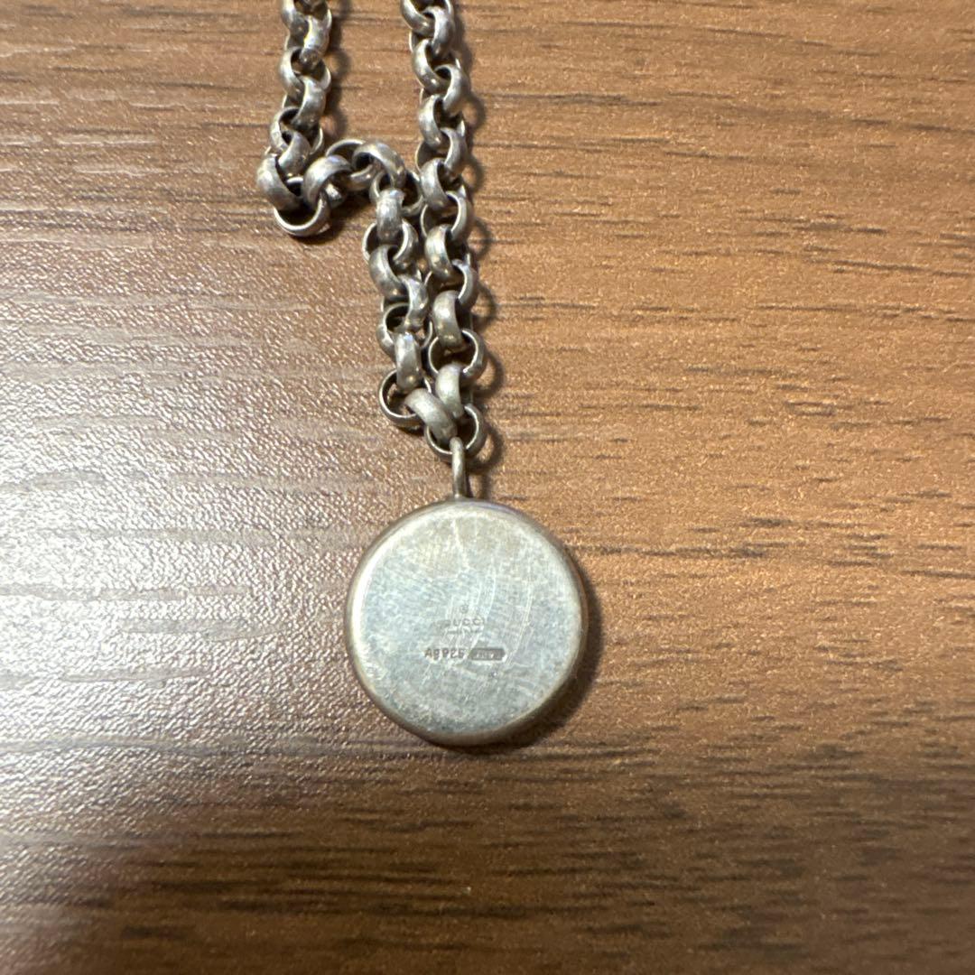GUCCI グッチ ネックレス シルバーメダル ペンダント gucciロゴ