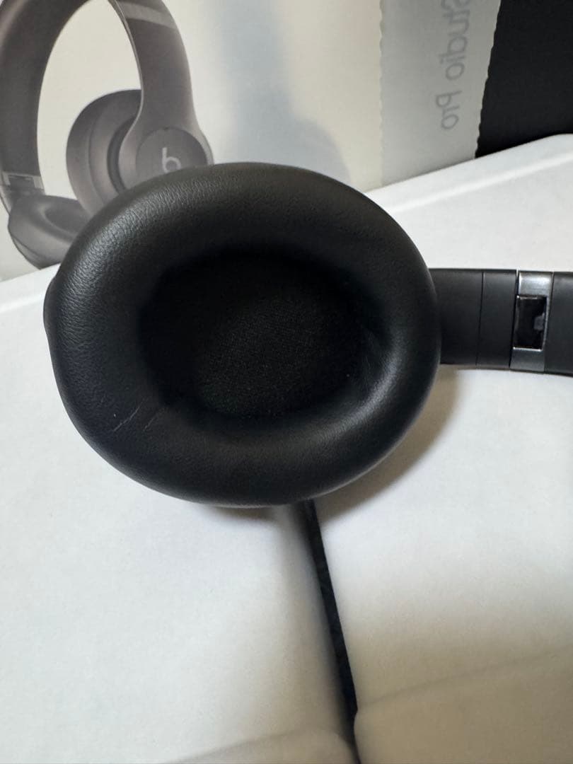 ヘッドホン Beats Studio Pro black