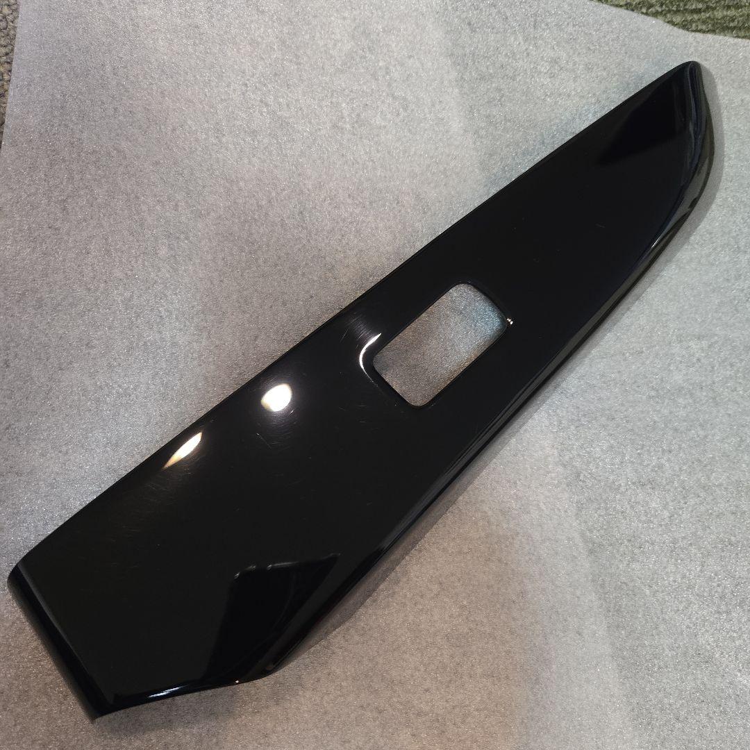 後期型デリカD5 インテリアパネルセット　ピアノブラック