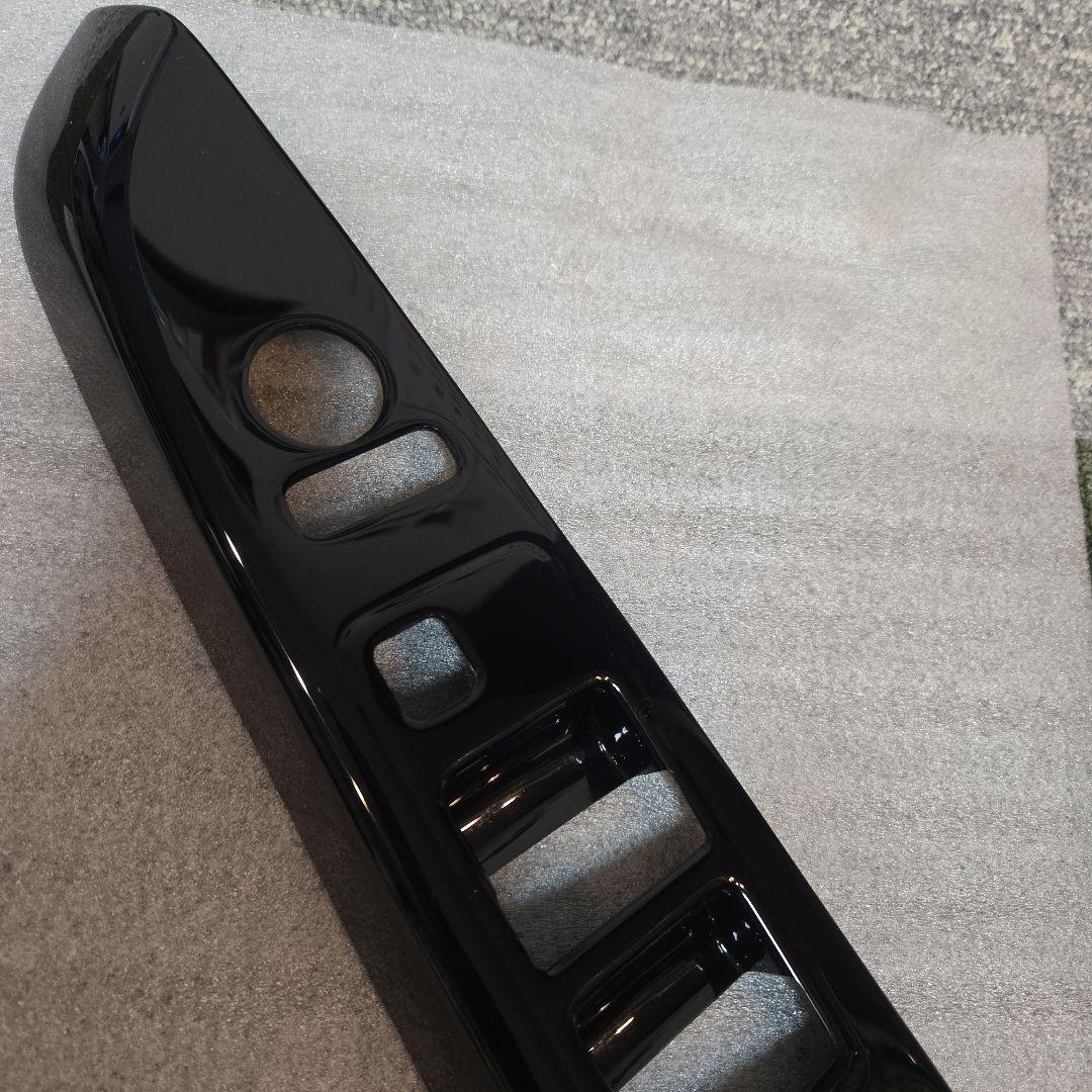 後期型デリカD5 インテリアパネルセット　ピアノブラック