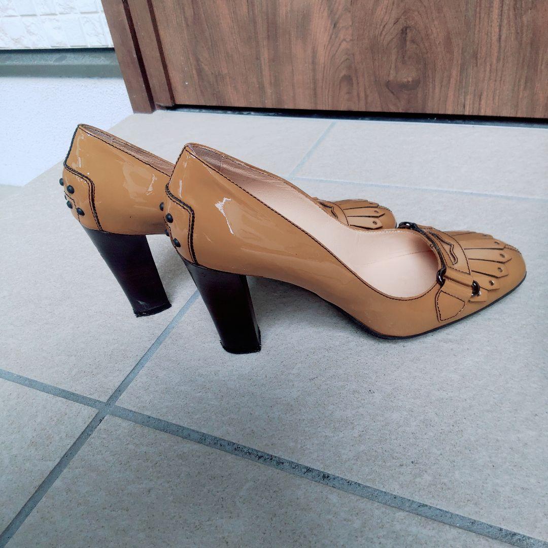美品 TOD’S トッズ エナメル パンプス 24cm