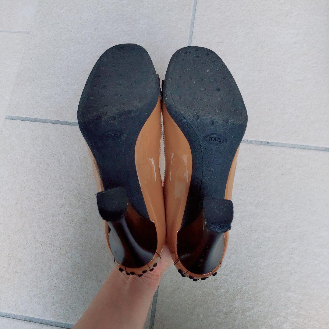 美品 TOD’S トッズ エナメル パンプス 24cm