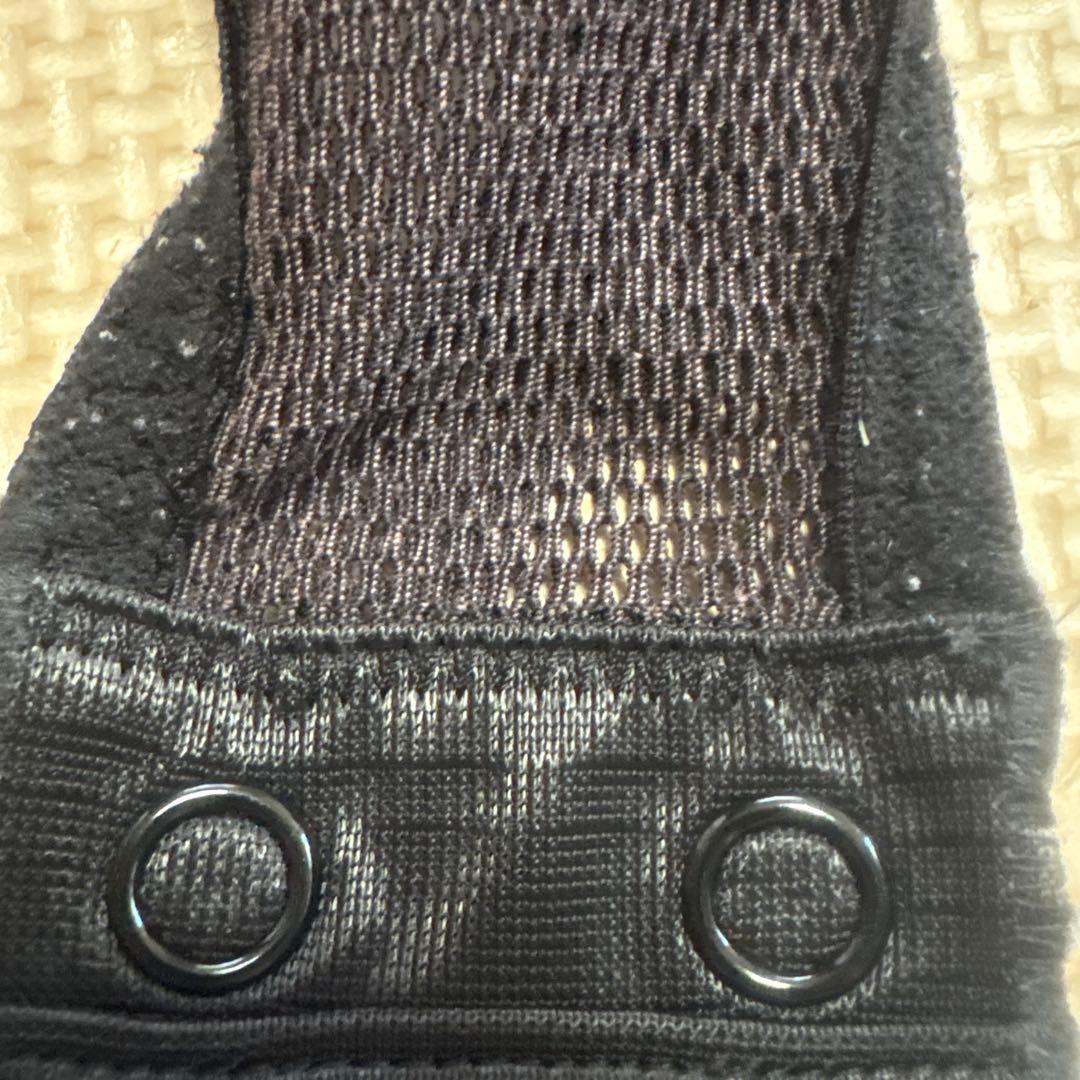 グラントイーワンズ　ララドール　袖なしボディスーツ　ブラック×ホワイト　75M