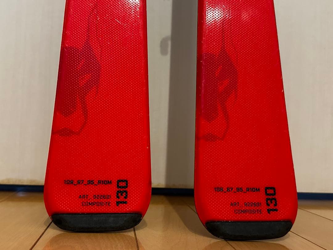 ハナ⭐︎ハナNordica スキー板 130cm のみ