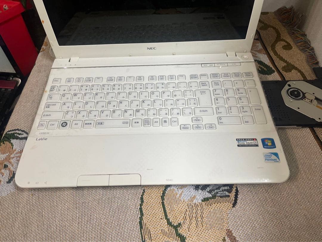 NECノートパソコンPC-LS150HS1KSW//中古特価良品