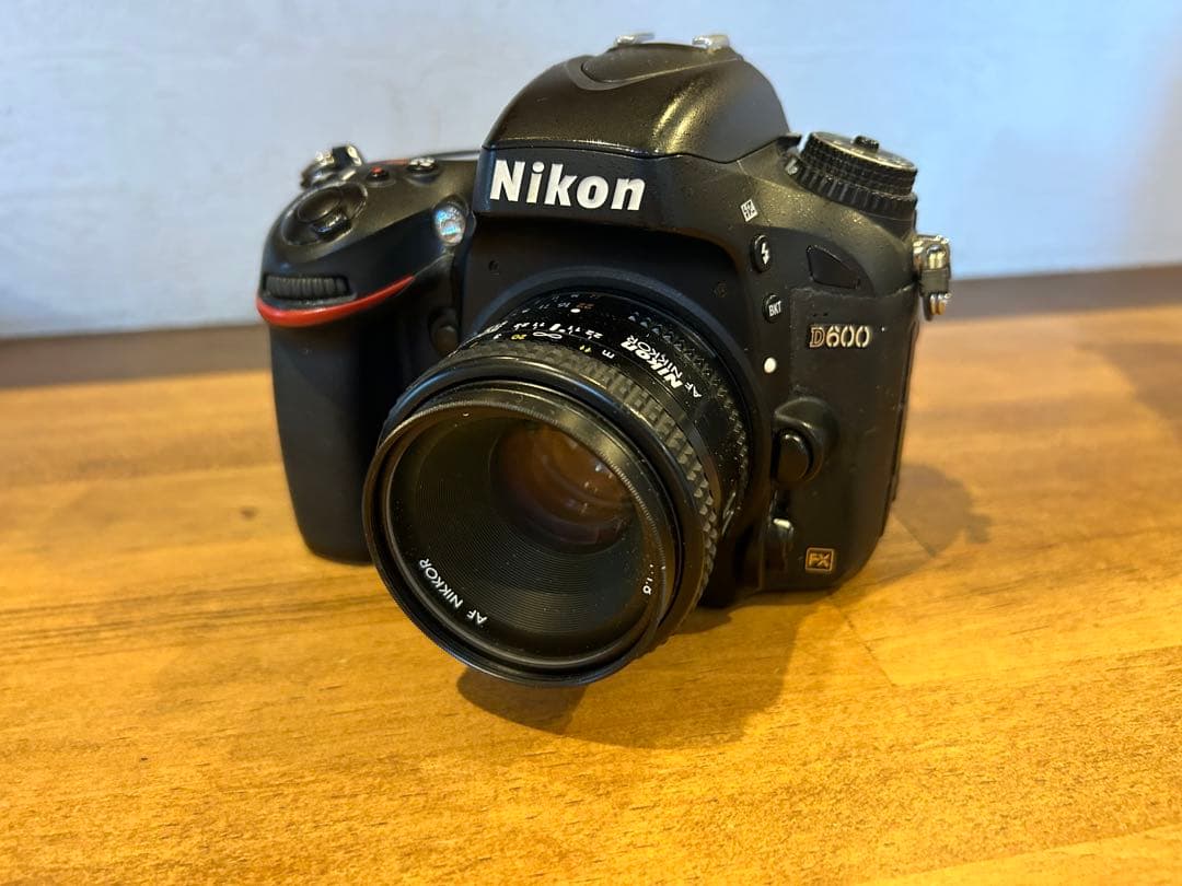 デジタル一眼　Nikon D600 ジャンク品