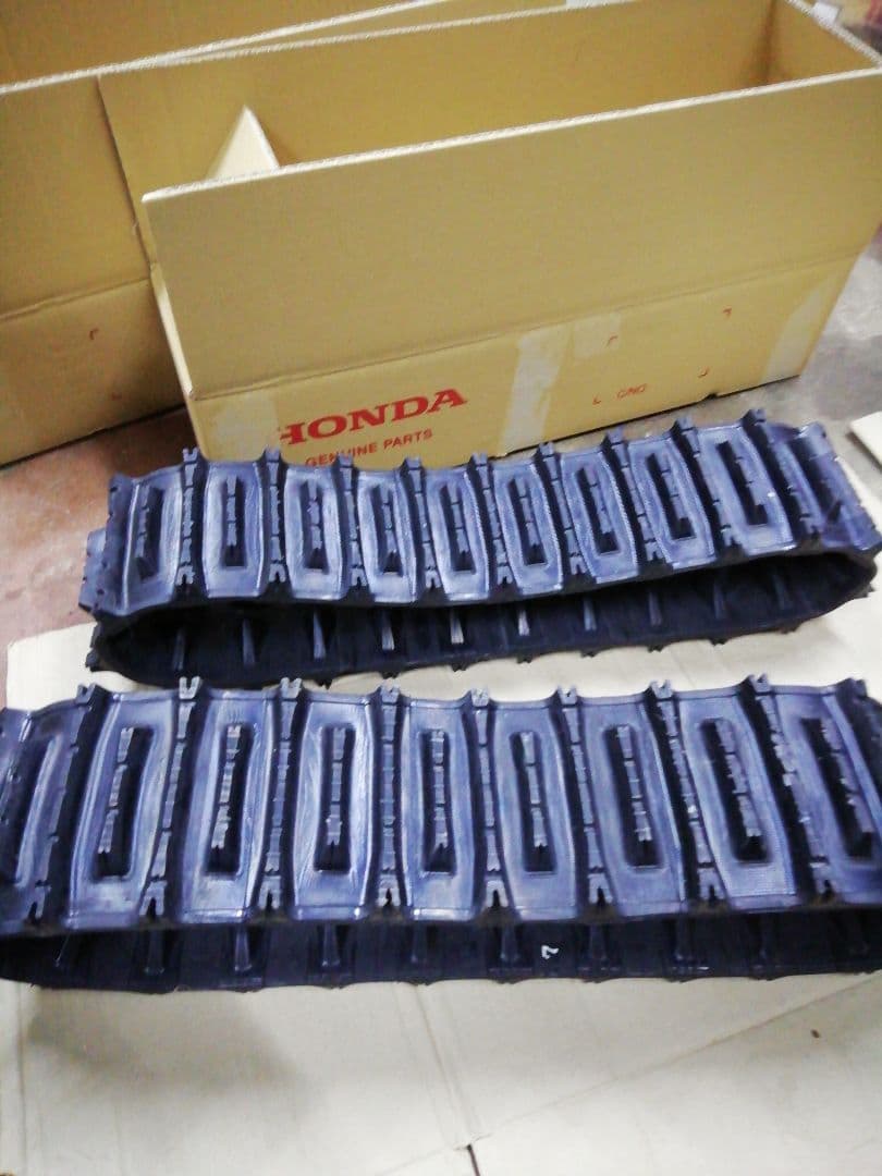 ホンダ除雪機キャタピラー