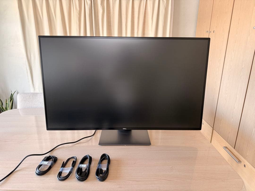 DELL ディスプレイ U4320Q