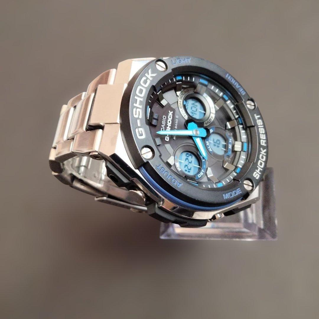 【美品】G-SHOCK GST−W100D電波ソーラー　タフソーラー