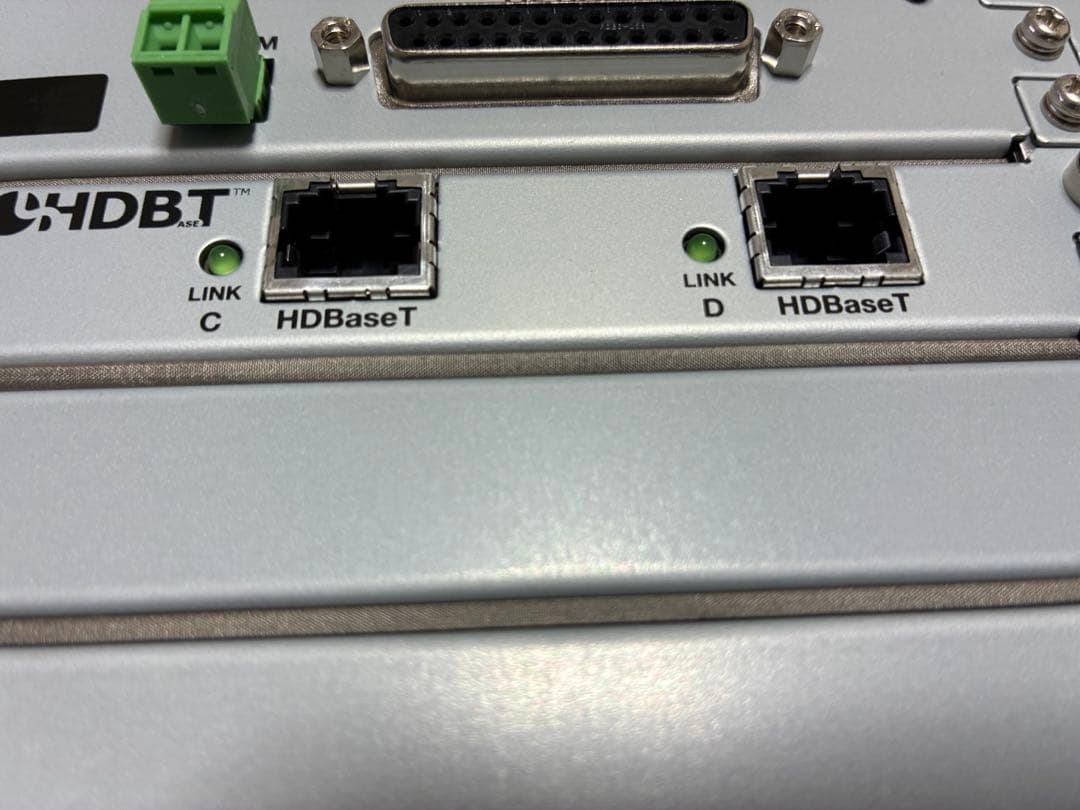 IDK FDX-08 モジュラー型デジタルマトリクススイッチャー