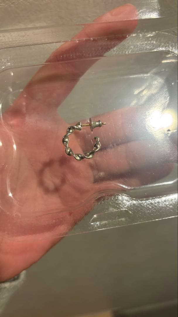 GUILTY PARTIES CAREERING ピアス(片耳用)