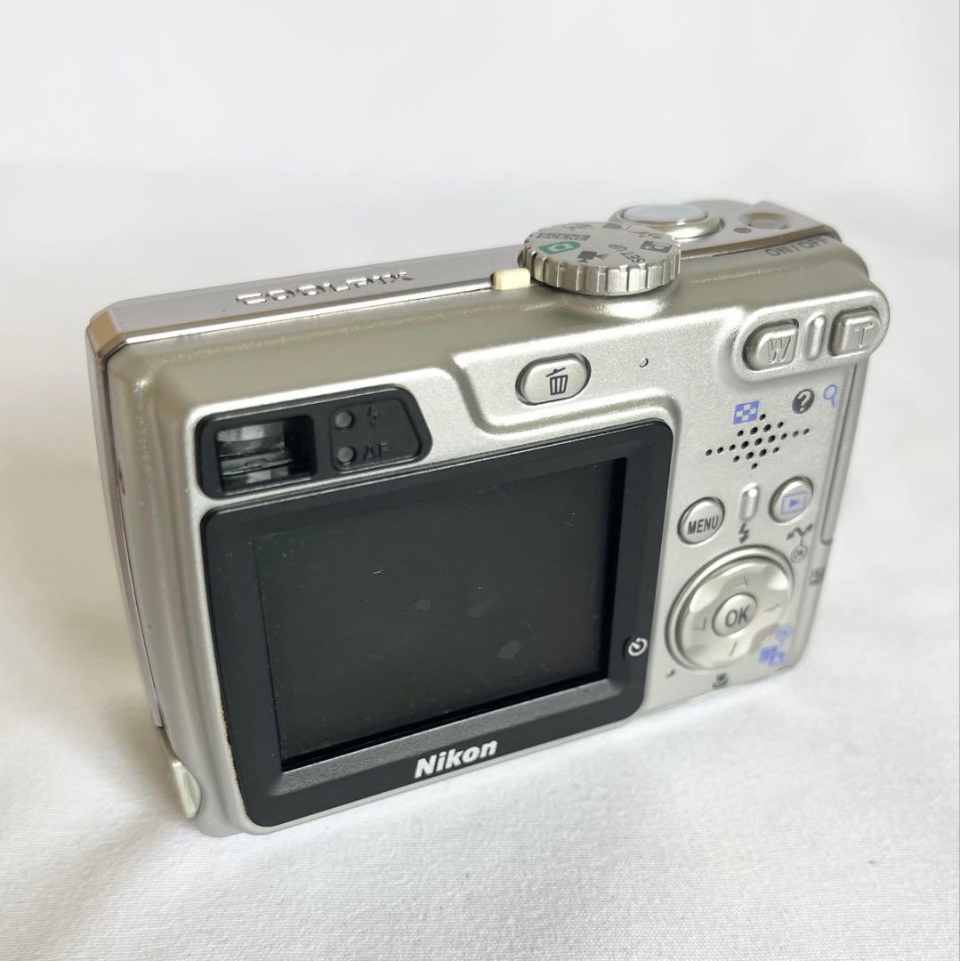 【完動品】Nikon Coolpix 7900 デジタルカメラ 動作確認済み