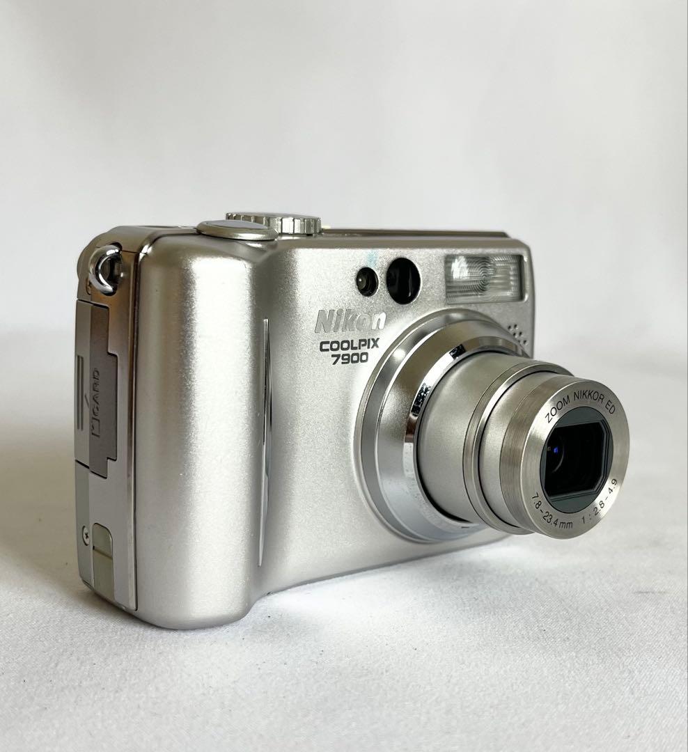 【完動品】Nikon Coolpix 7900 デジタルカメラ 動作確認済み