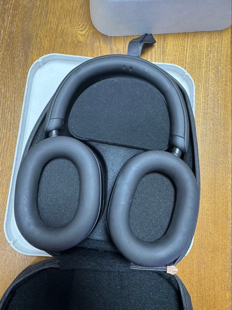 SONY1000Xシリーズ ワイヤレスヘッドホン