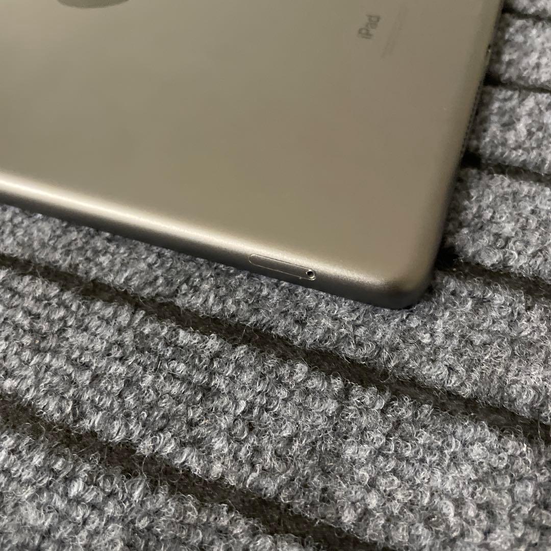 160【早い者勝ち】 iPad 9世代 64GB スペースグレイ