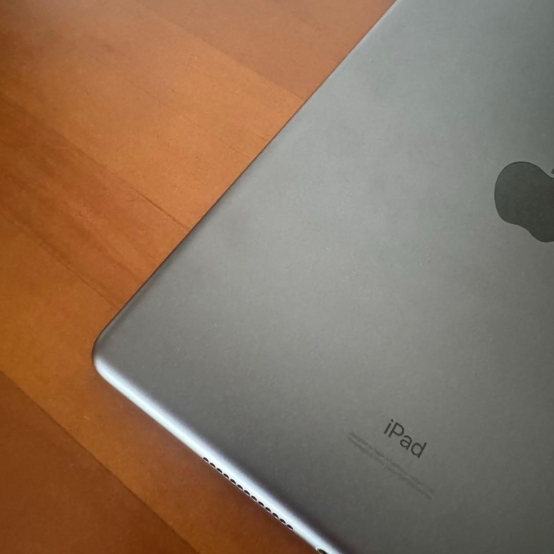 Apple iPad 第7世代　スペースグレー　ジャンク