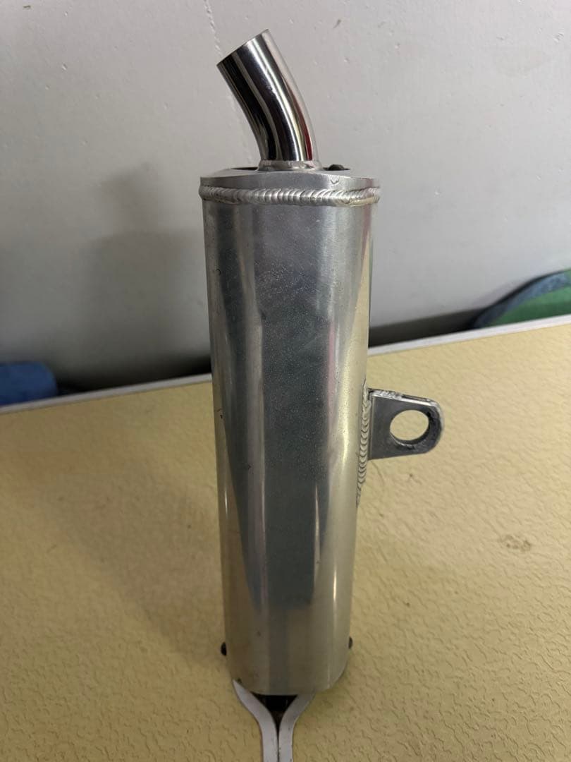 CRM250AR 社外サイレンサー　プロスキル製？