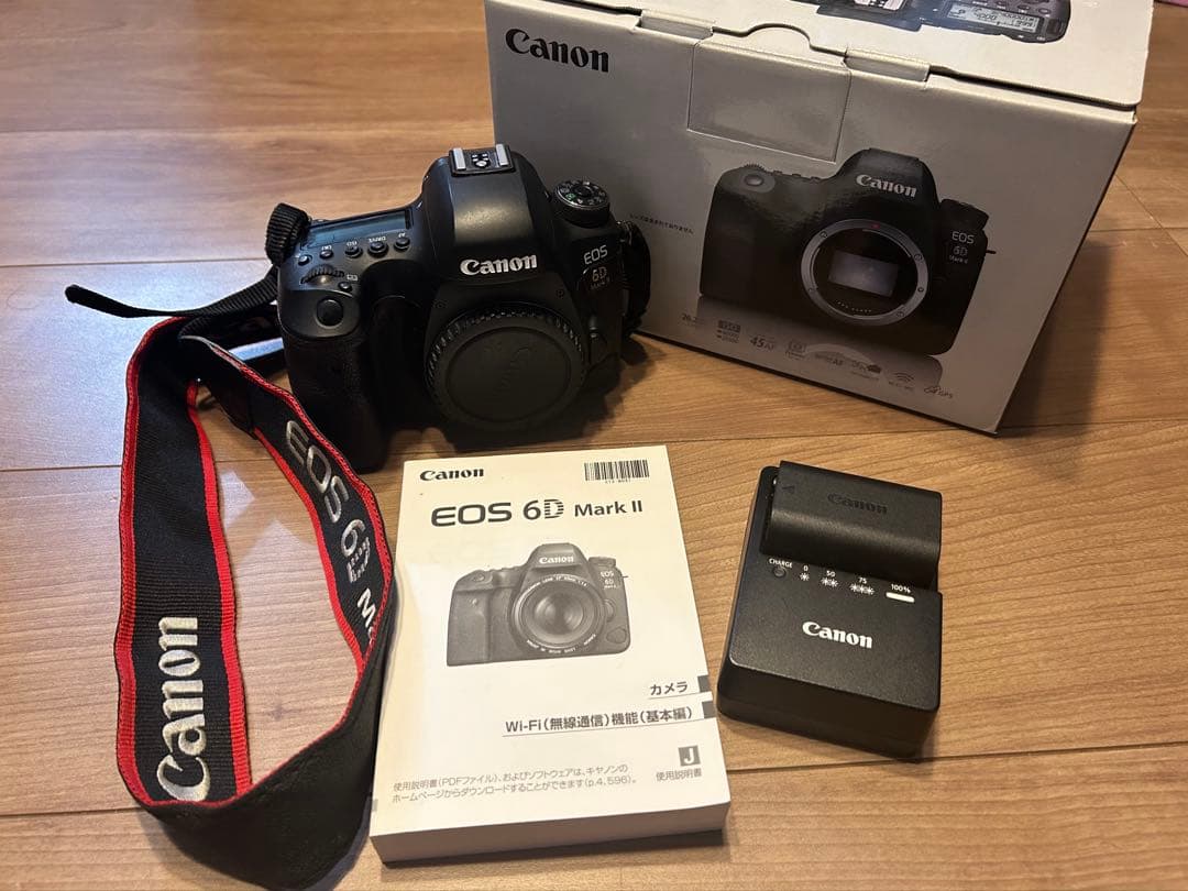 Canon EOS 6D Mark2 フルサイズ一眼 ボディのみ 付属品あり