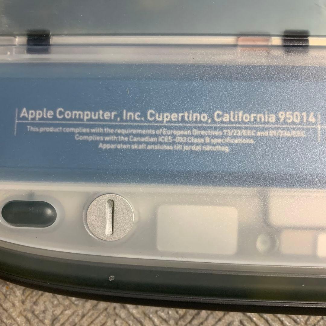 K780 Apple iBook M2453 ジャンク品 クラムシェル