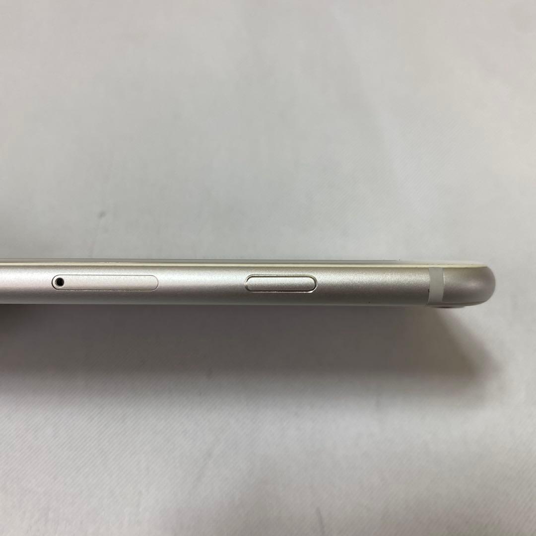 【中古】Apple iPhone 6 シルバー 本体 M189