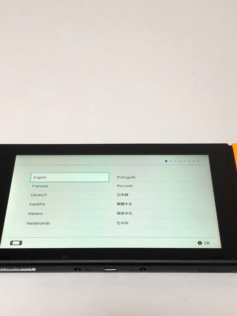 現状品 Switch バッテリー強化版 ニンテンドーストアモデル