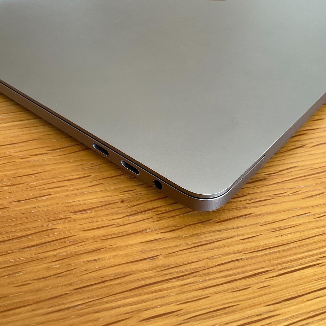 Apple MacBook Pro 13インチ 16GB/1TB/3.3GHz