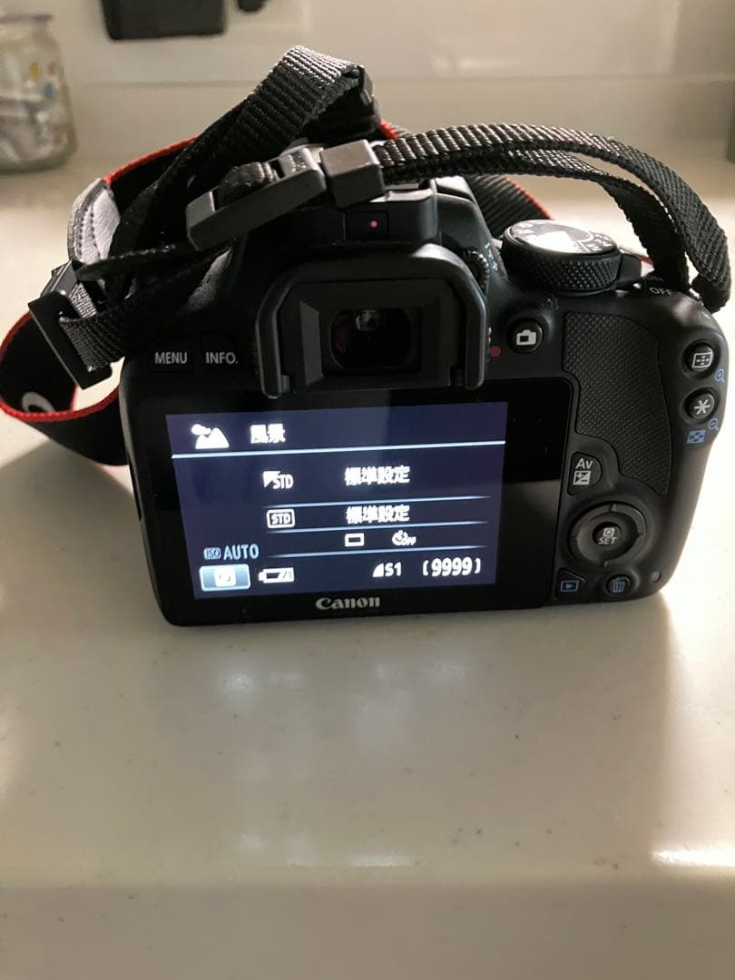 キャノン　一眼レフ　eos kissw7