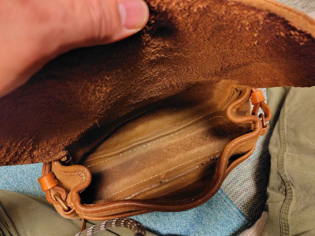 LuckyJohnラッキージョン エルクスキンバッグウエストバック コンチョ付